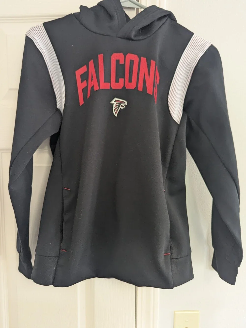 Nike Black & Red Falcons Hooded Pullover